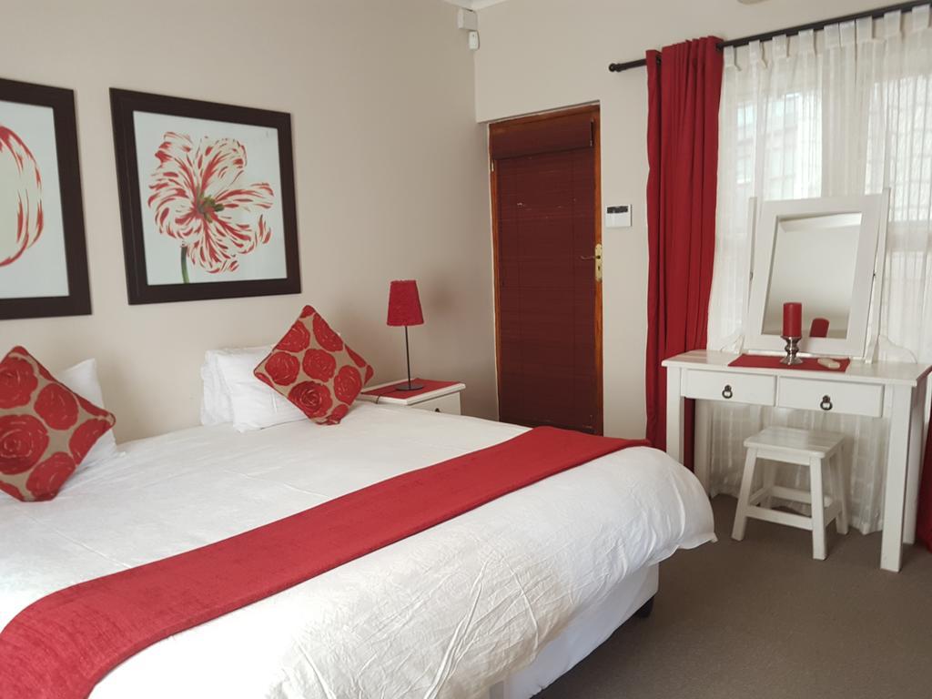 A&A Guesthouse Port Elizabeth Exterior foto