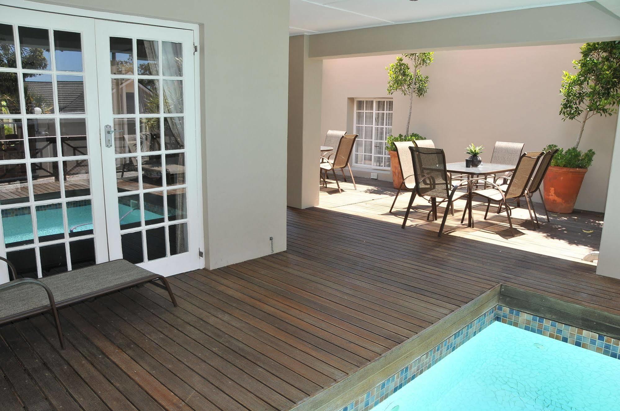 A&A Guesthouse Port Elizabeth Exterior foto